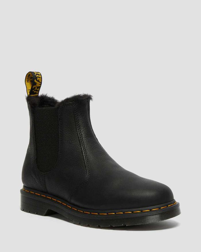 Dr Martens Womens 2976 Faux Fur Lined Chelsea Boots Black - 12074REAM